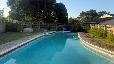 House For Sale in Queensburgh, Queensburgh